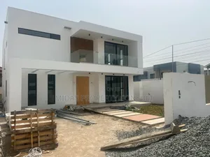 4bdrm House in East Airport, Regimanuel Gray Estates for sale