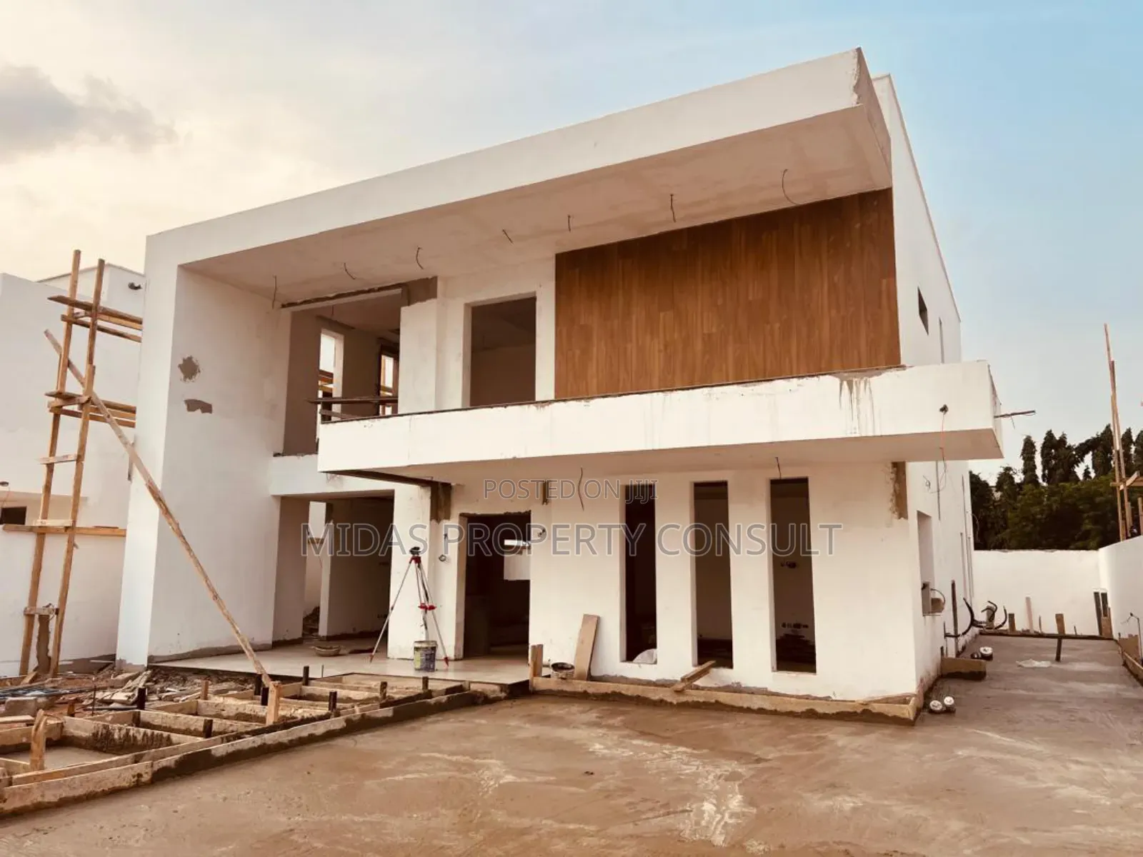 4bdrm House in East Airport, Regimanuel Gray Estates for sale