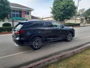Lexus RX 350L 2022 Black