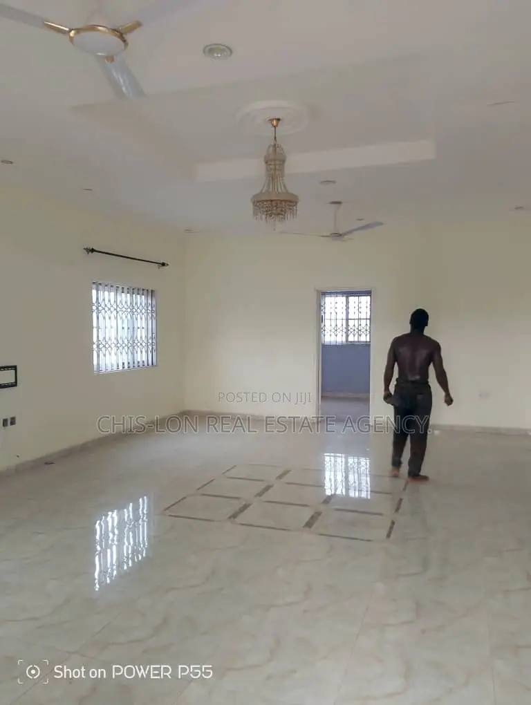 3bdrm House in Kasoa Opeikuma for rent
