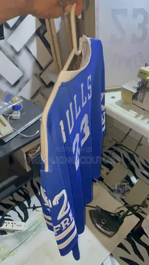 Lakers Tops