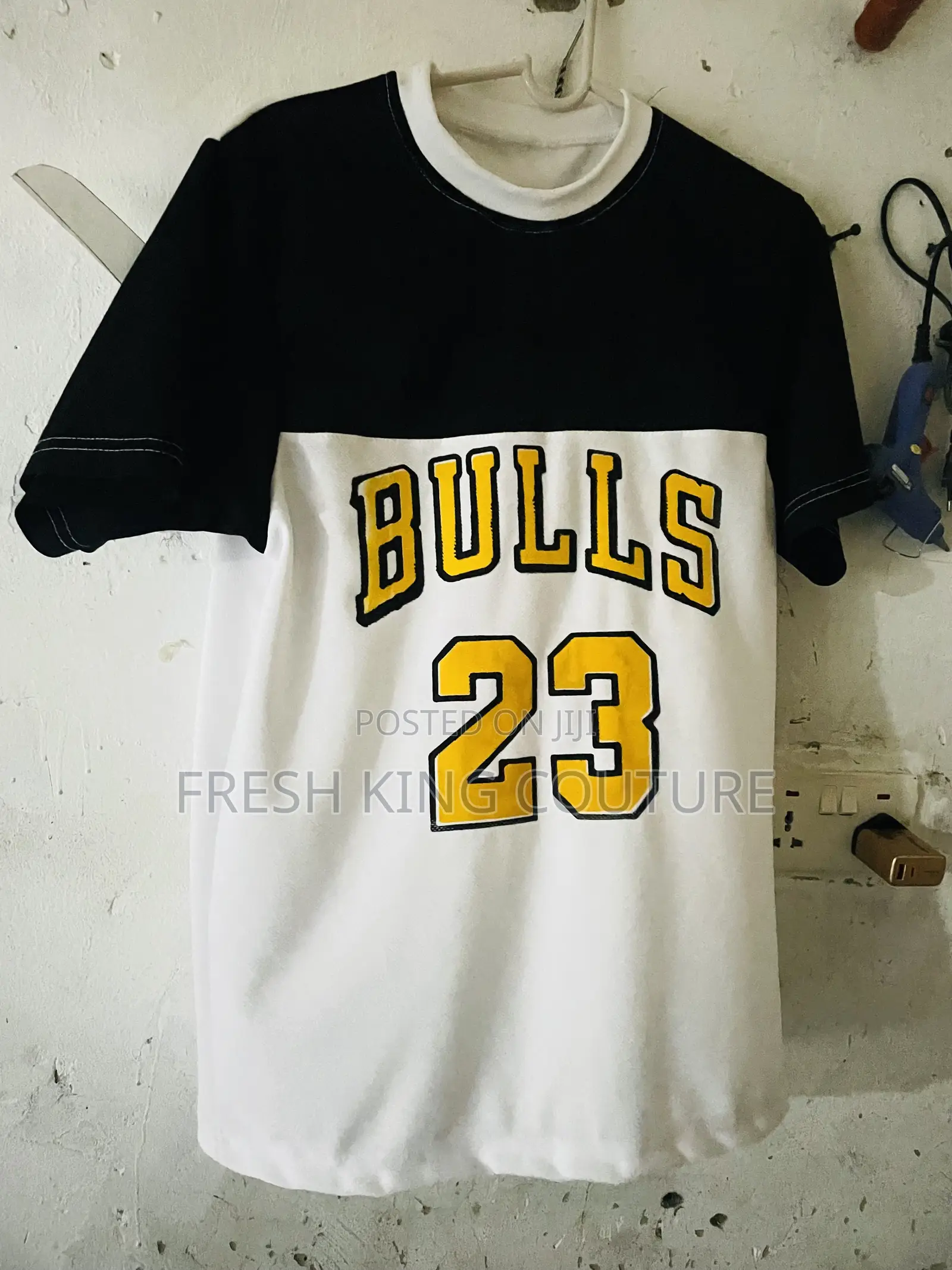 Lakers Tops