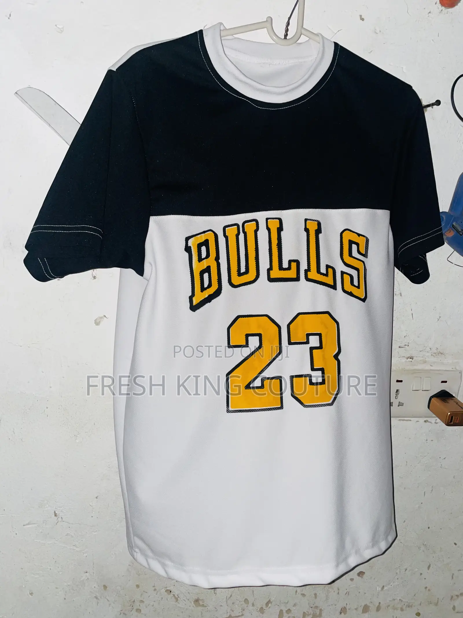 Lakers Tops