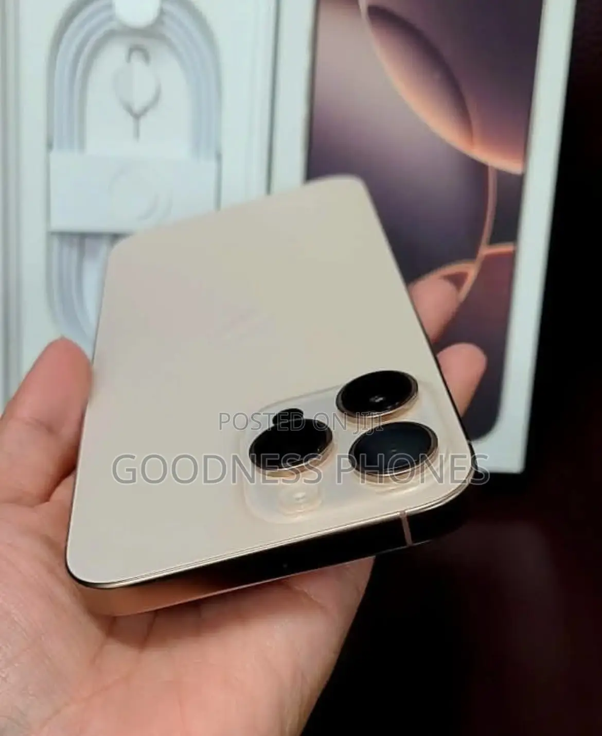 Apple iPhone 16 Pro Max 256 GB Gold