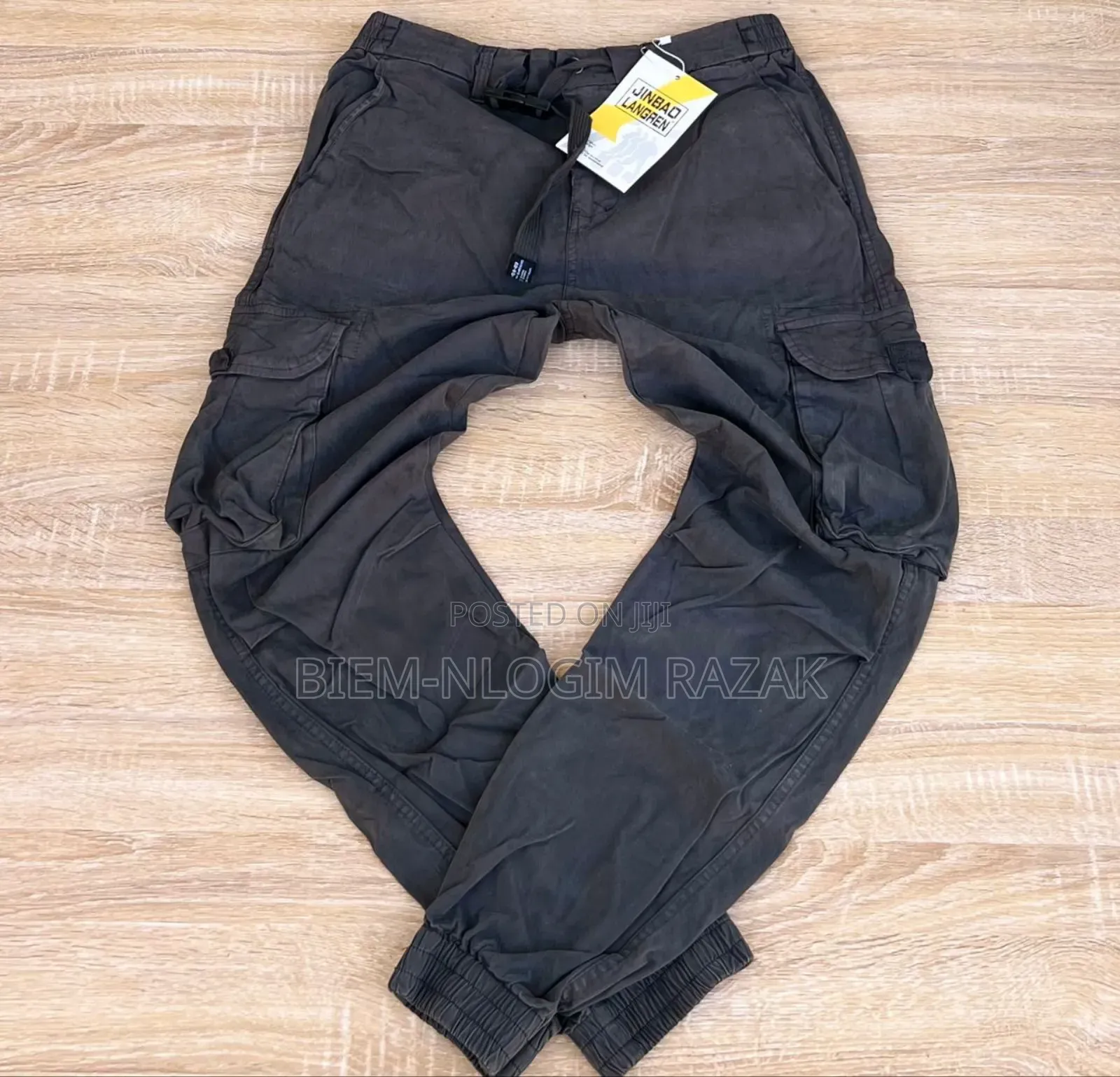 Topmost Quality Free Leg N Bumper Cargo Pants Available