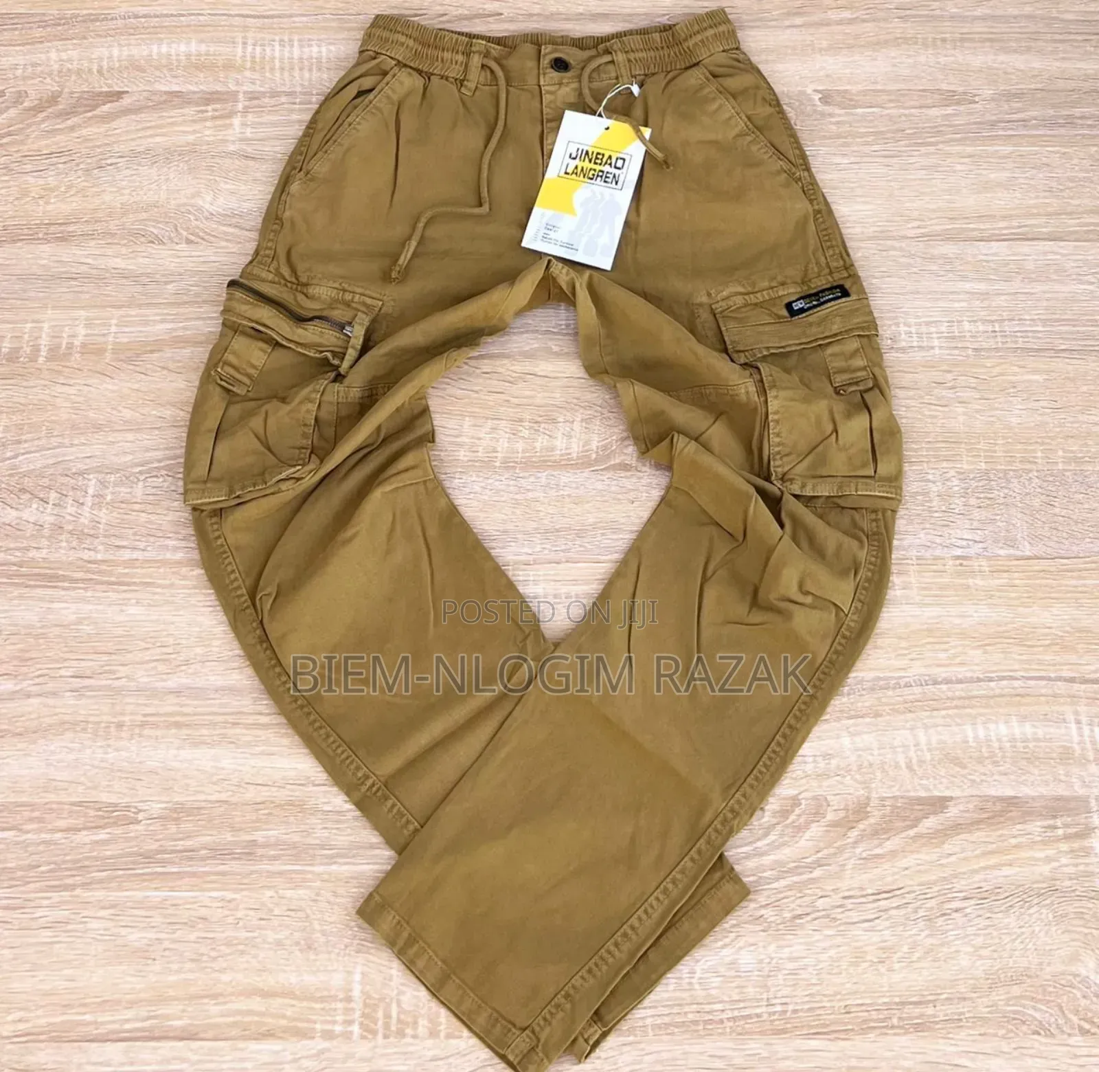 Topmost Quality Free Leg N Bumper Cargo Pants Available