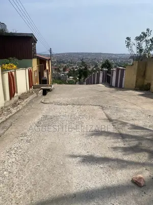 1bdrm Room & Parlour in Weija for rent