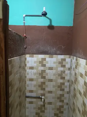 1bdrm Room & Parlour in Weija for rent