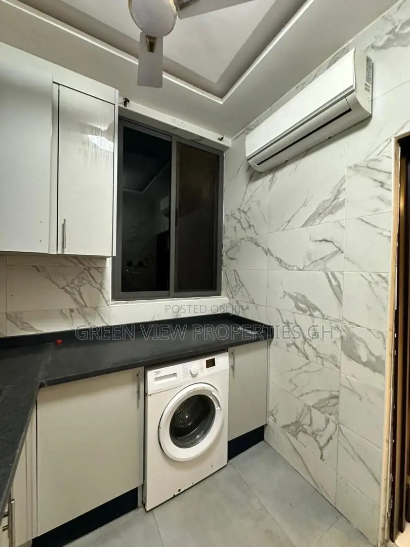 2bdrm Apartment in West Hills Mall Area for rent