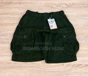 Quality Cargo Shorts Available in Stock Stock
