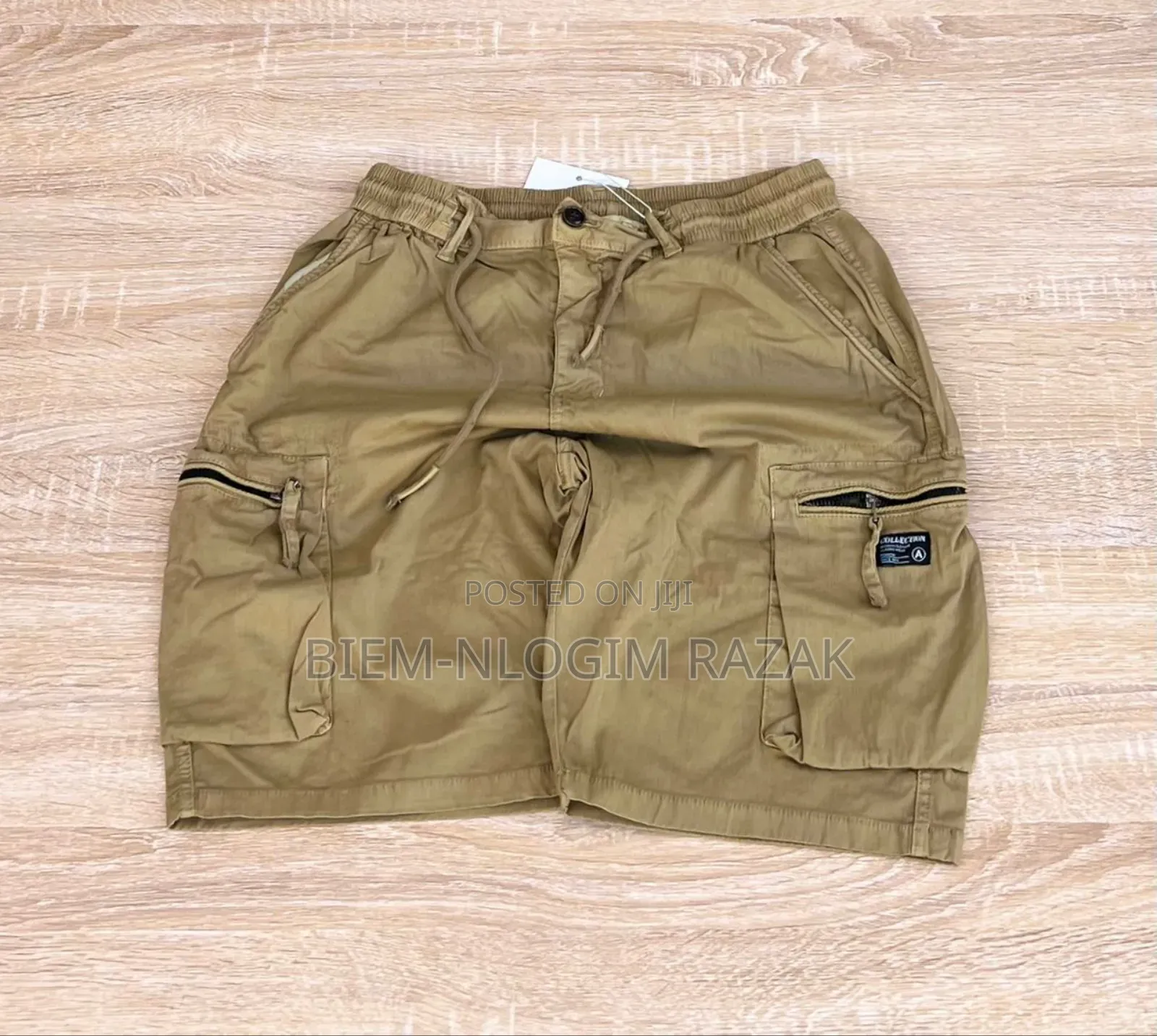 Quality Cargo Shorts Available in Stock Stock
