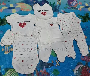 Adorable Newborn Clothing Set 8 Pieces 0 to 3months