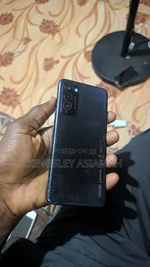 Tecno Camon 18 128 GB Black