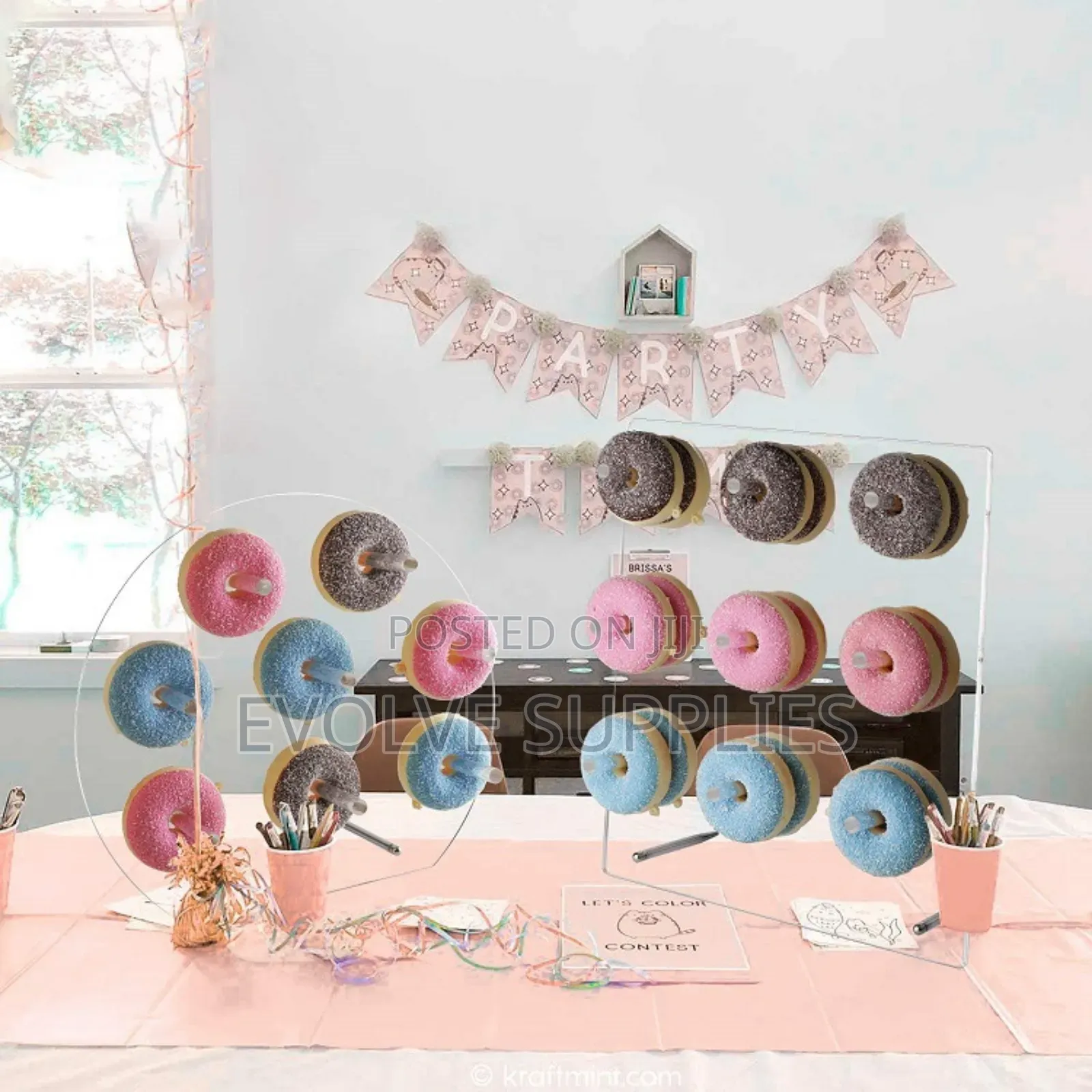 Doughnut Display Holder