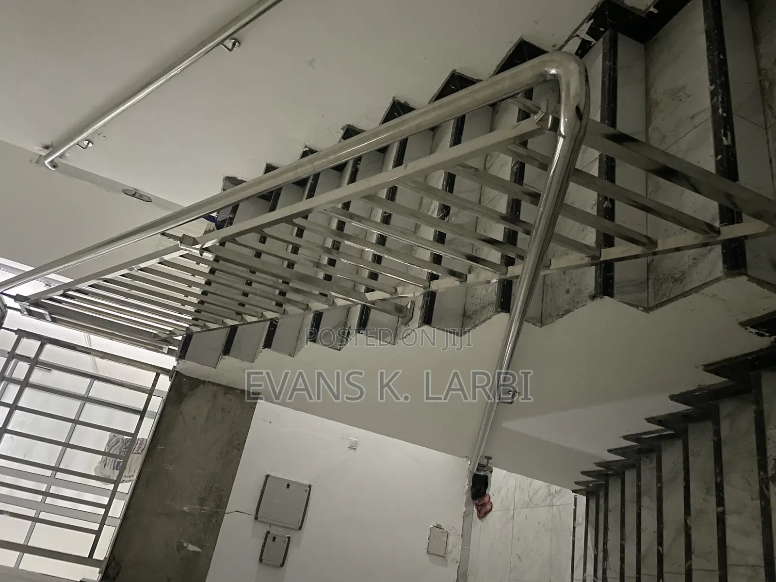 Rocky Stainless Steel And Glass Balustrade