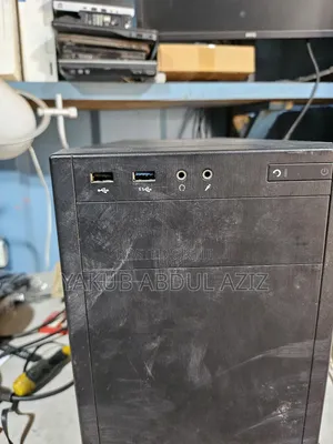 Desktop Computer Asus 8GB Intel Core i5 HDD 1T