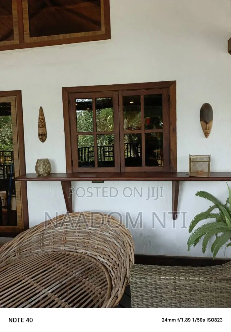 Handcrafted Wooden Products – Beds, Tables, Cabinets, Chairs Customs