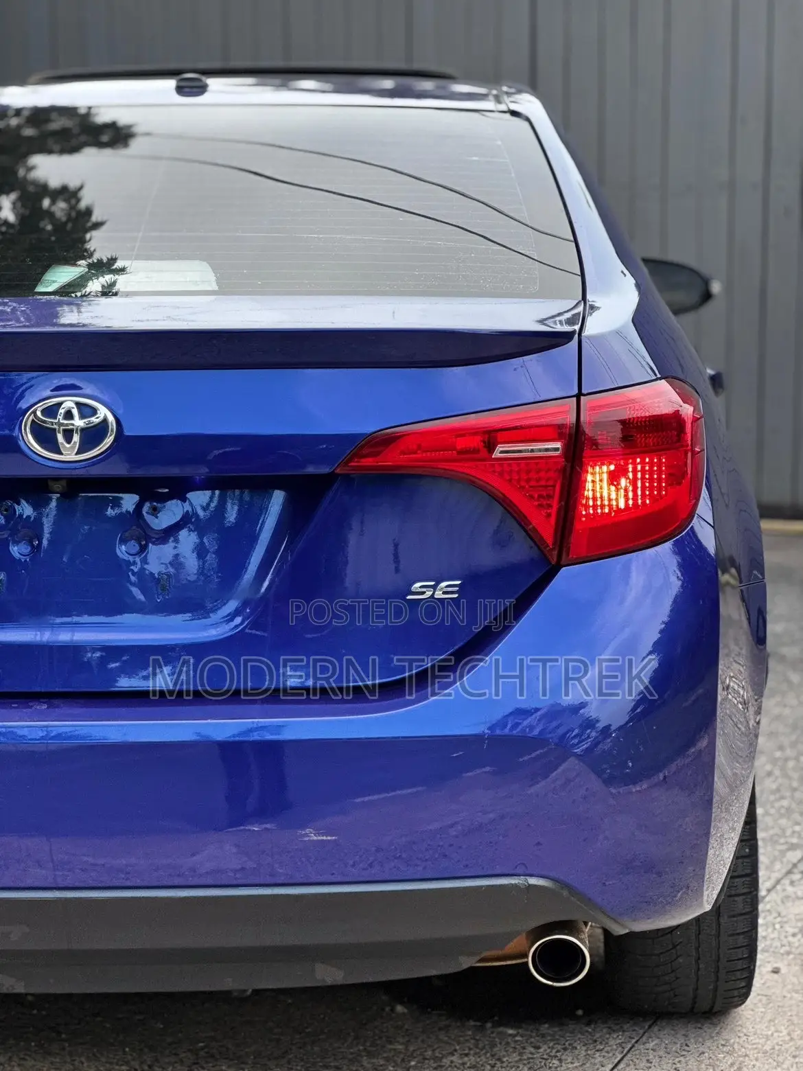 Toyota Corolla SE Special Edition 4dr Sedan (1.8L 4cyl CVT) 2017 Blue