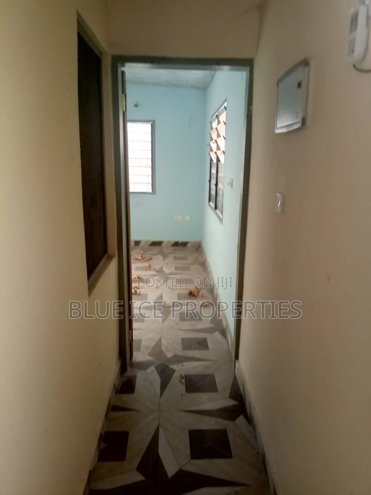 2bdrm Apartment in Anaji, Takoradi for rent