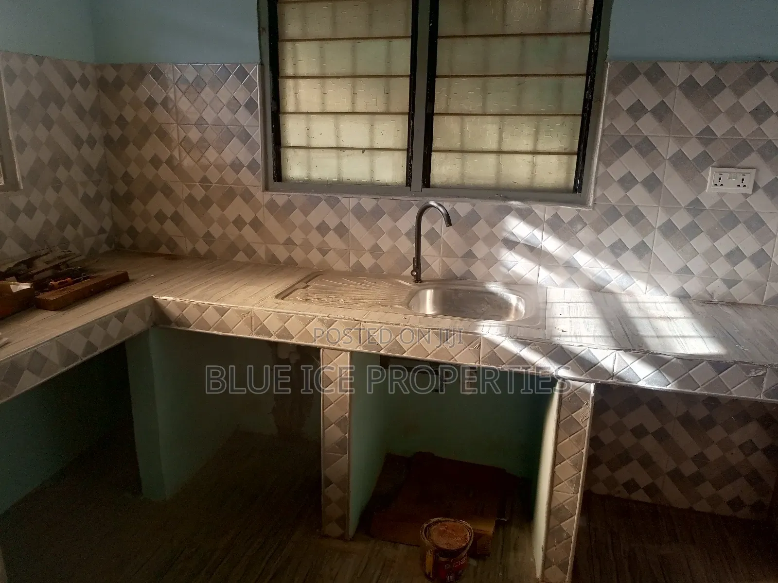 2bdrm Apartment in Anaji, Takoradi for rent