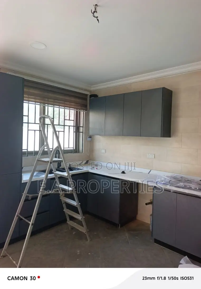4bdrm Duplex in E A Properties, Housing Down for rent