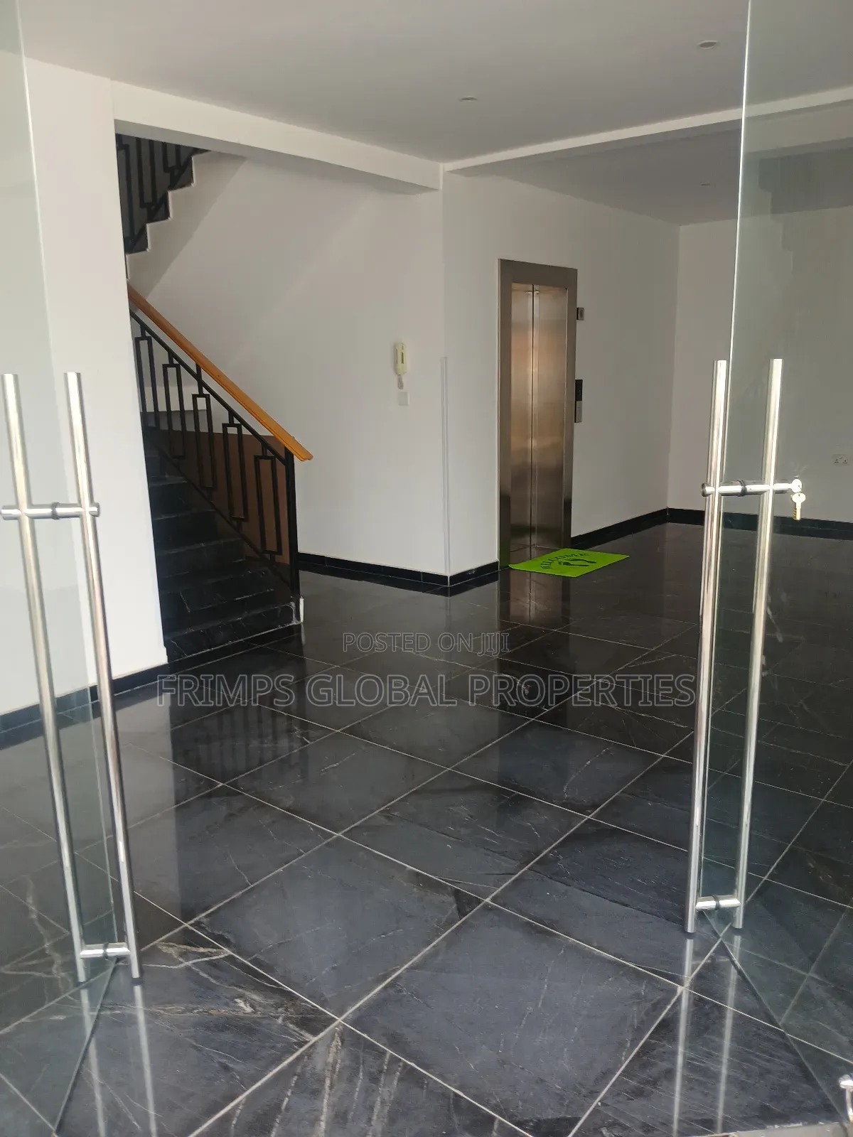 Furnished 3bdrm Apartment in Dzorwulu for rent