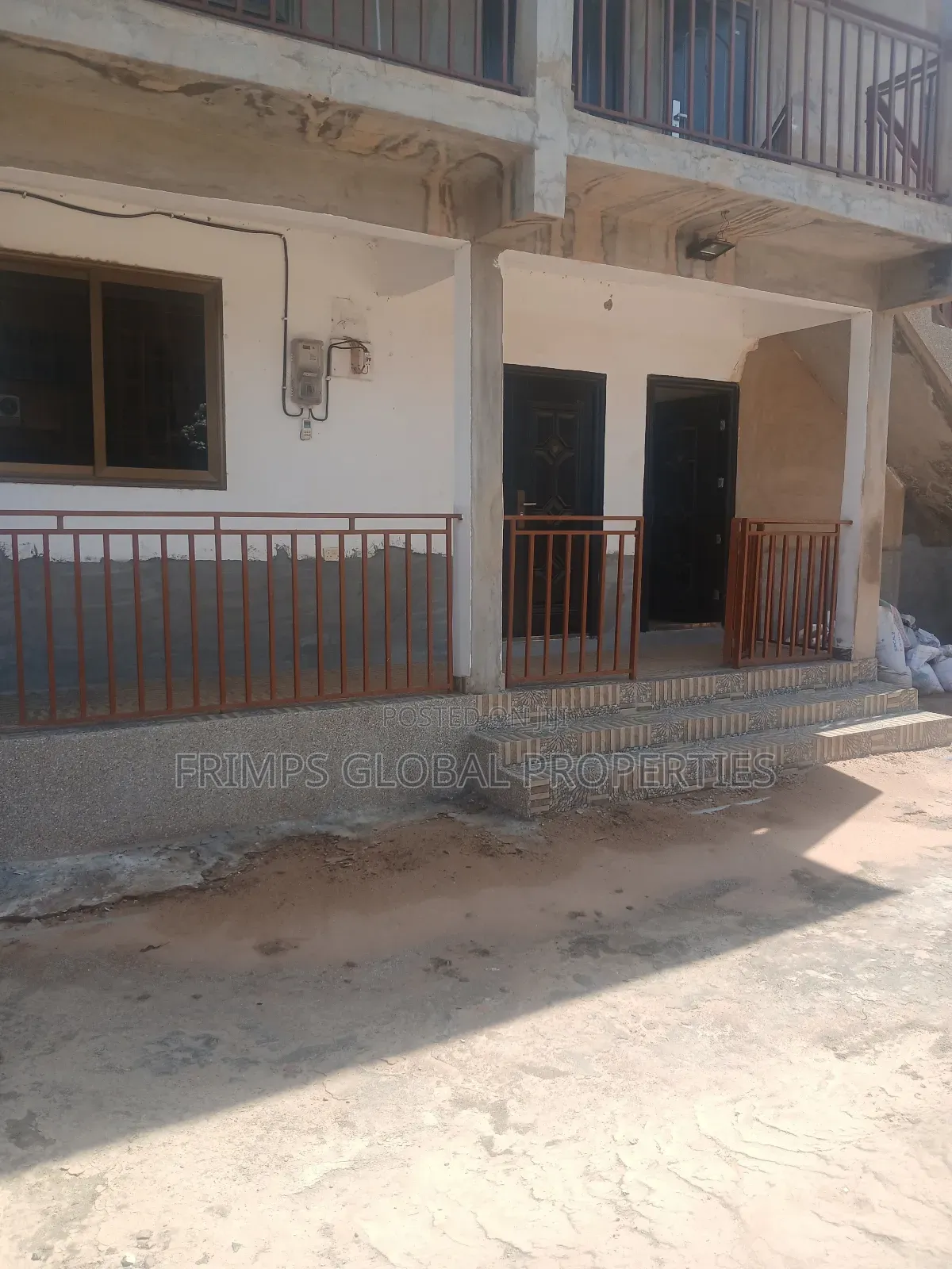 3bdrm Apartment in West Hills Mall Area for rent