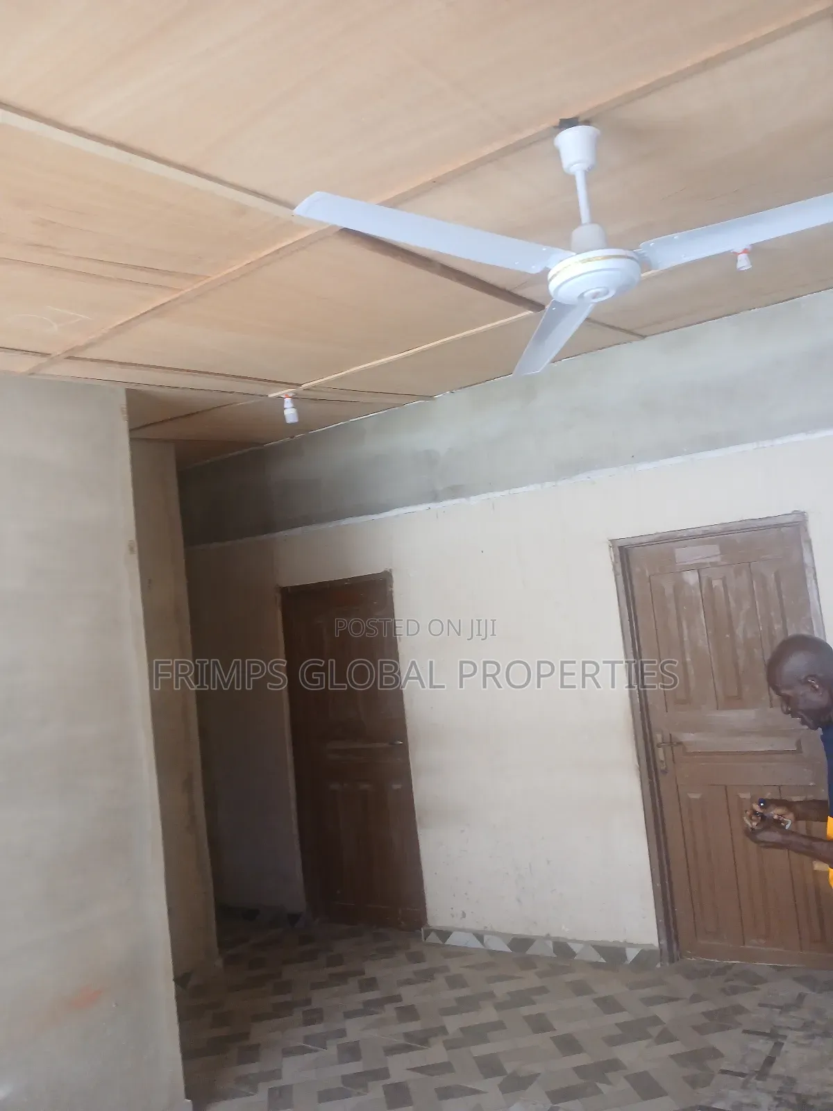 2bdrm Apartment in West Hills Mall Area for rent