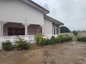 6bdrm House in Ejisu-Juaben Municipal for sale