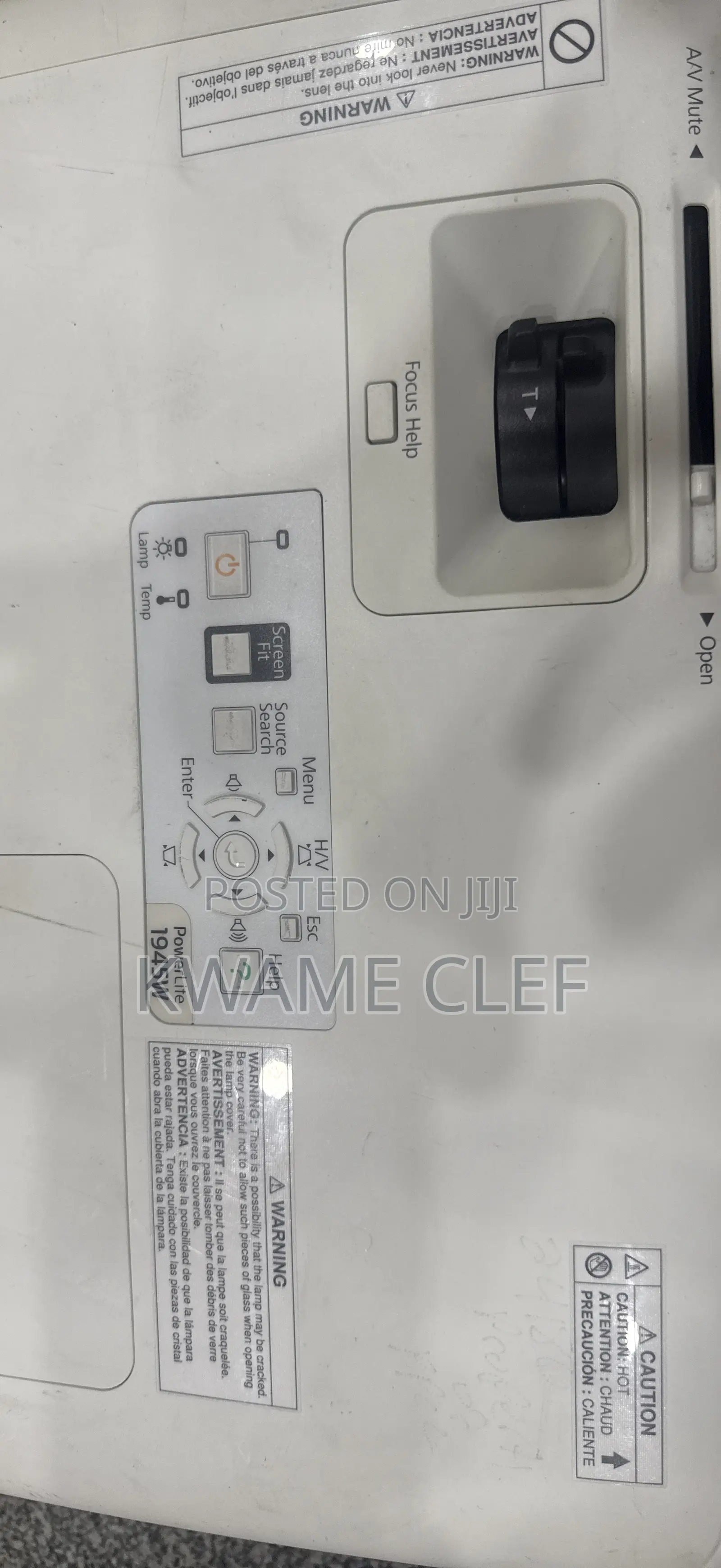 Epson LCD Projector H471a