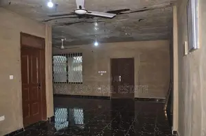 4bdrm House in Pokuase for sale