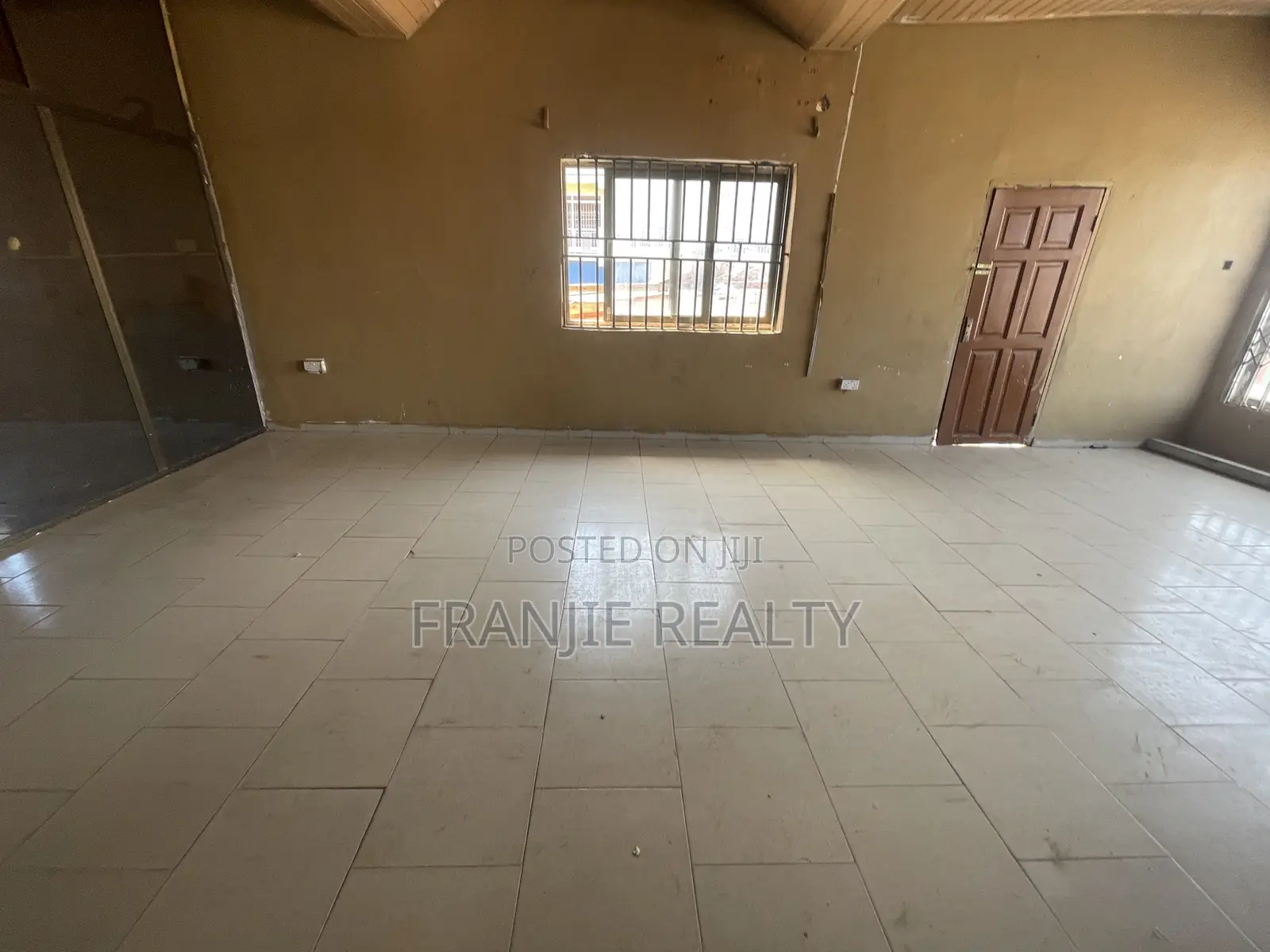 Office Space for Rent at New Bortianor Mile 11