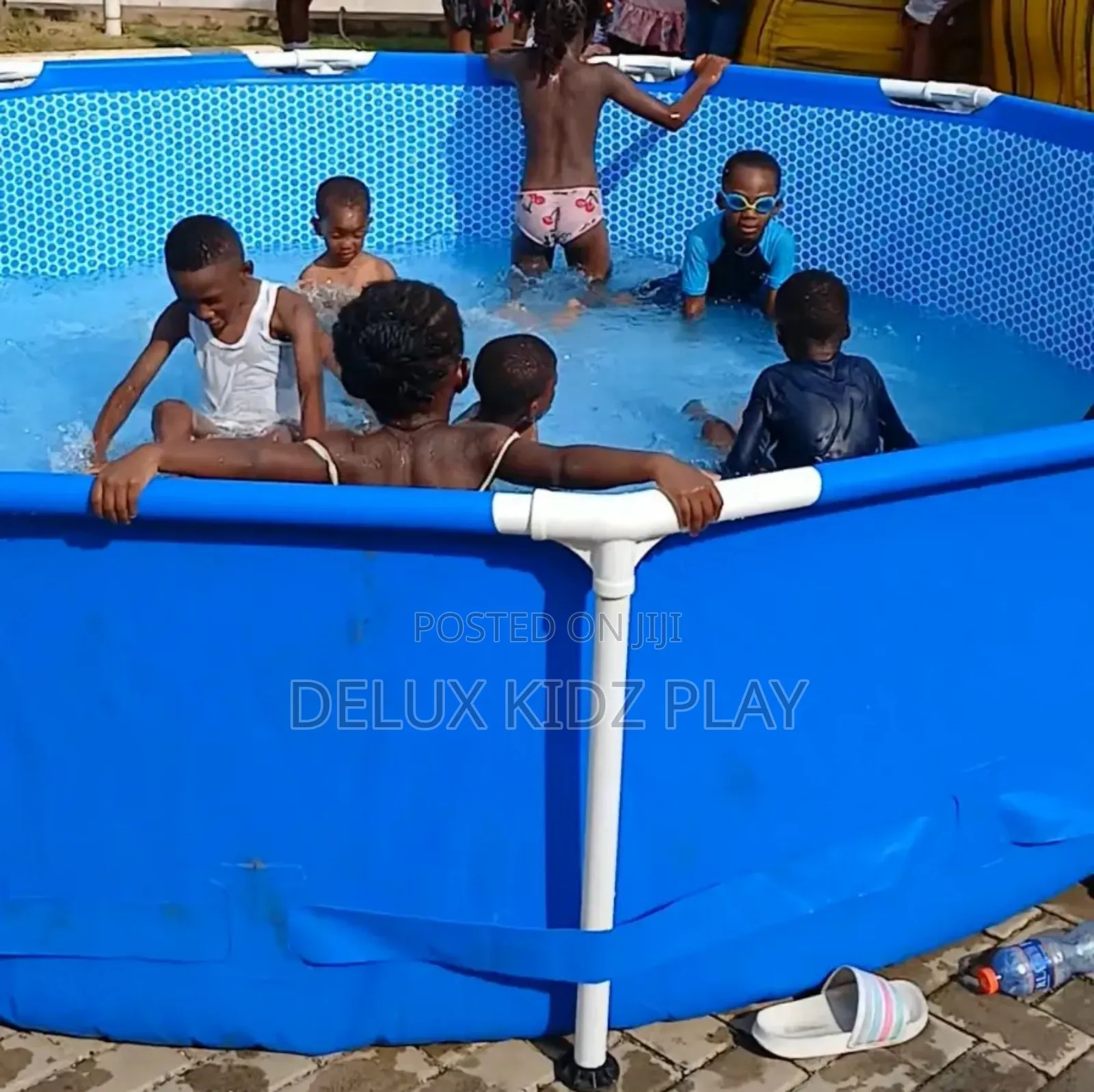 Round Pool for Rent