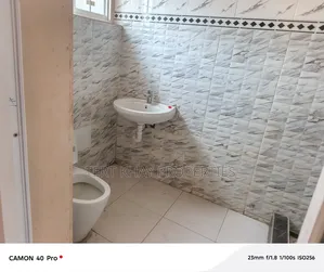 3bdrm House in Shell Signboard, Spintex for sale
