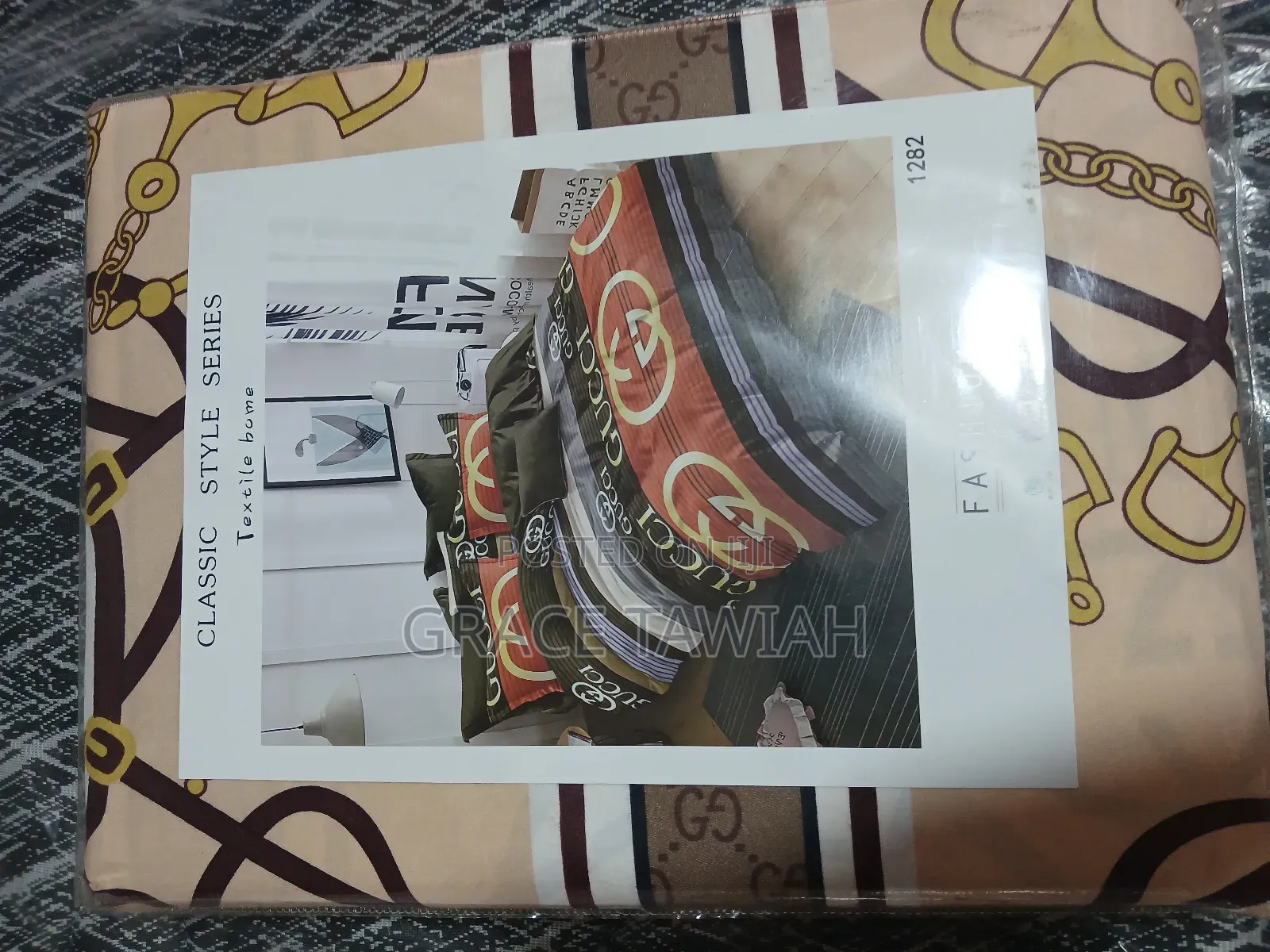 Queen Bedspread With 6in1 Curtains