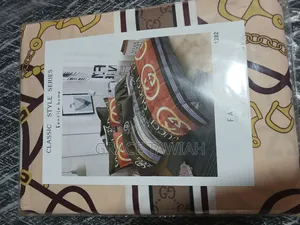 Queen Bedspread With 6in1 Curtains