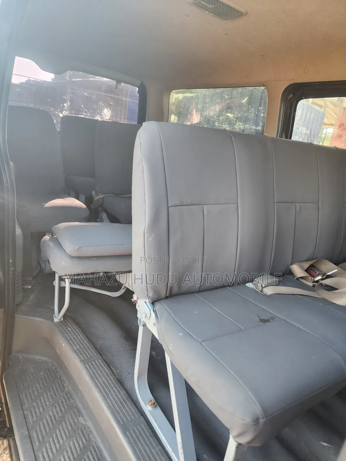 Toyota HiAce 2008 Black