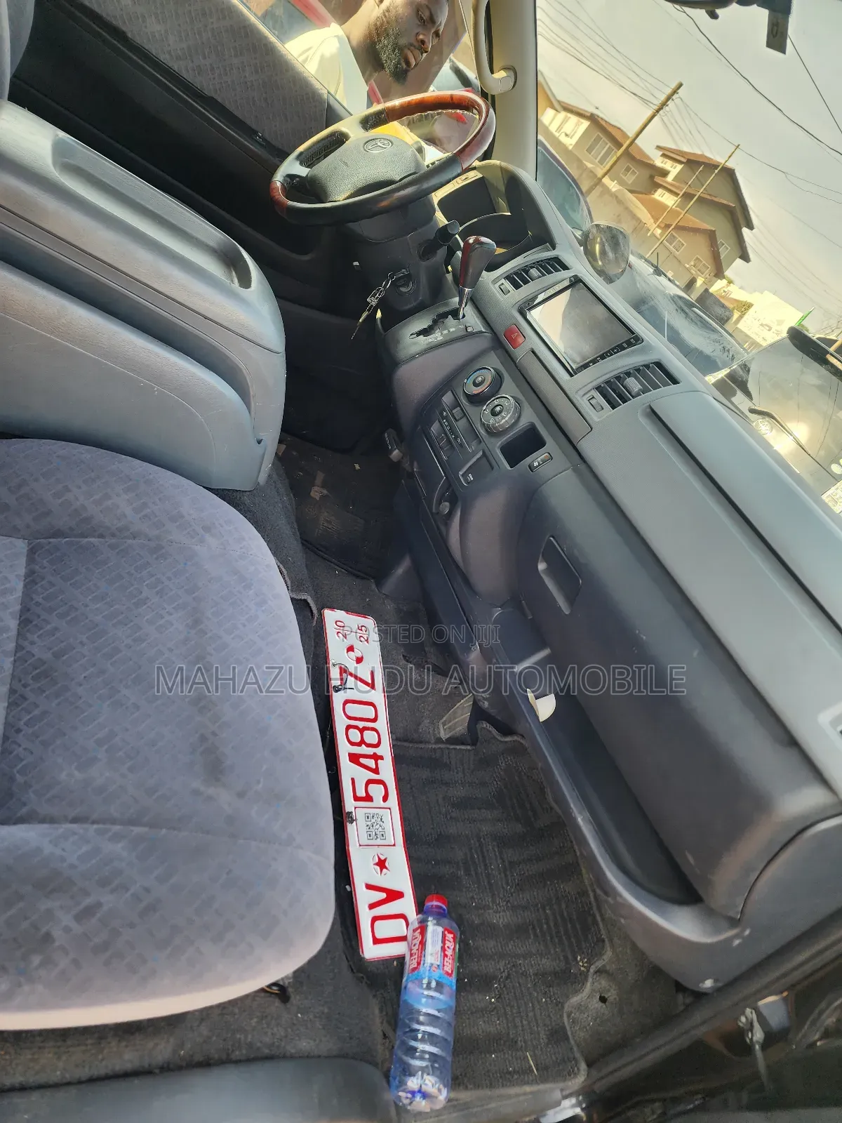 Toyota HiAce 2008 Black