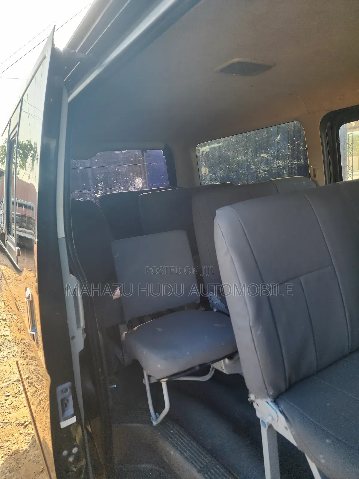 Toyota HiAce 2008 Black