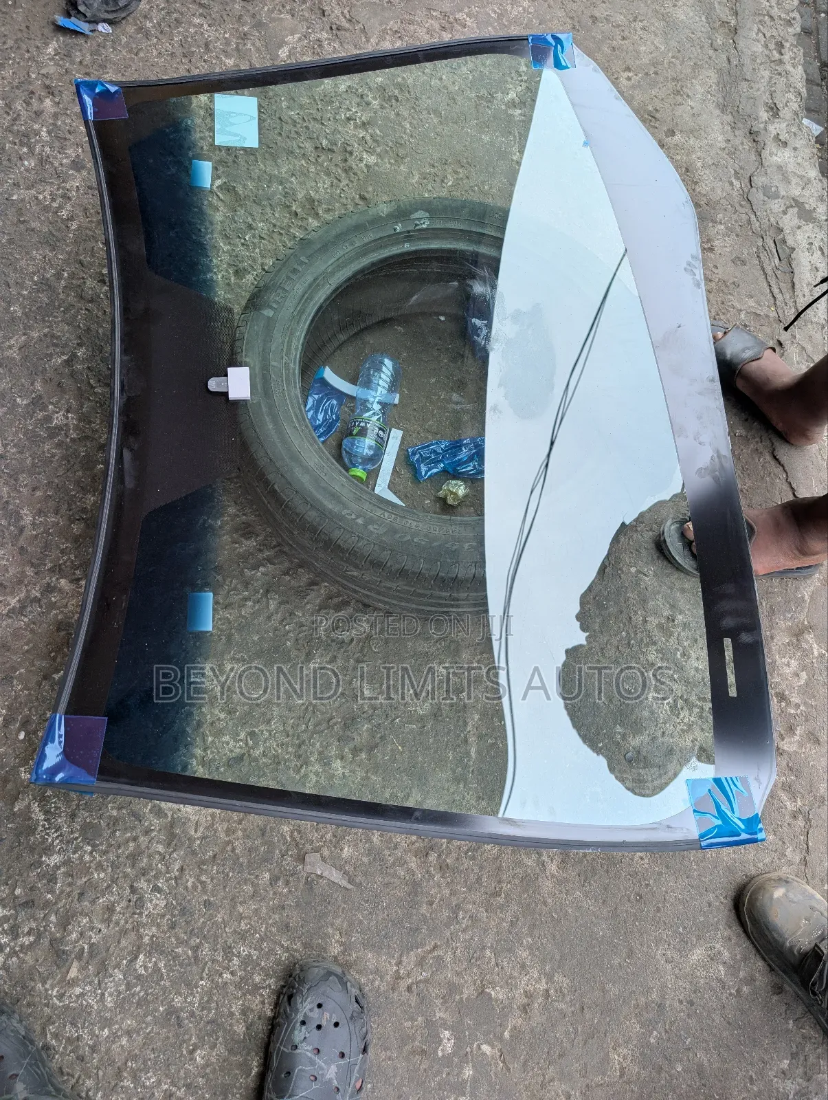 Toyota Corolla 2014,2015,2016,2017,2018,2019 Windscreen / Front Glass