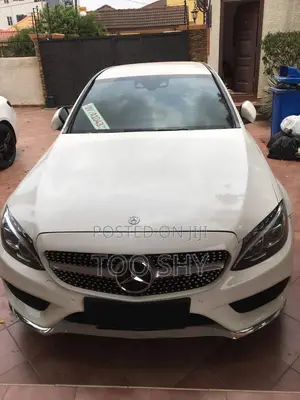 Mercedes-Benz C400 2016 White