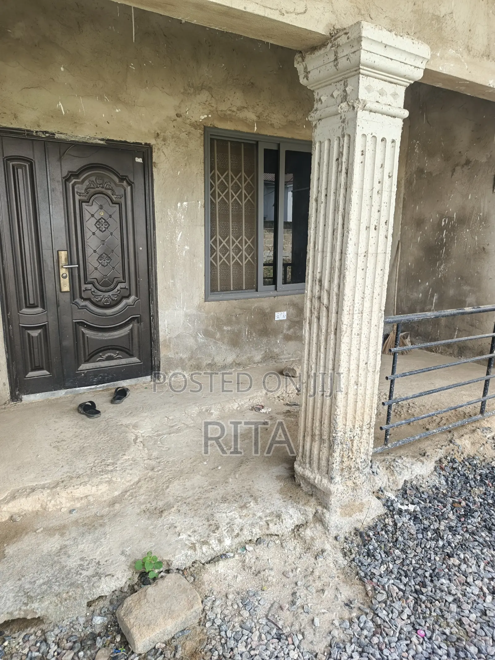 8bdrm Duplex in Kj002, Manhean for sale