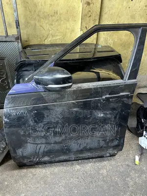 Land Rover Discovery 2017-2024 Door Left Set