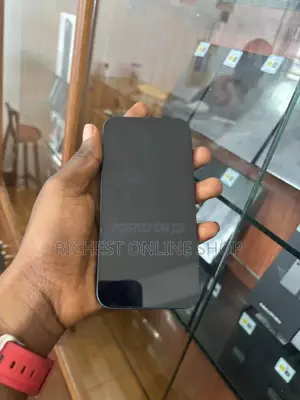 Apple iPhone 13 128 GB Black