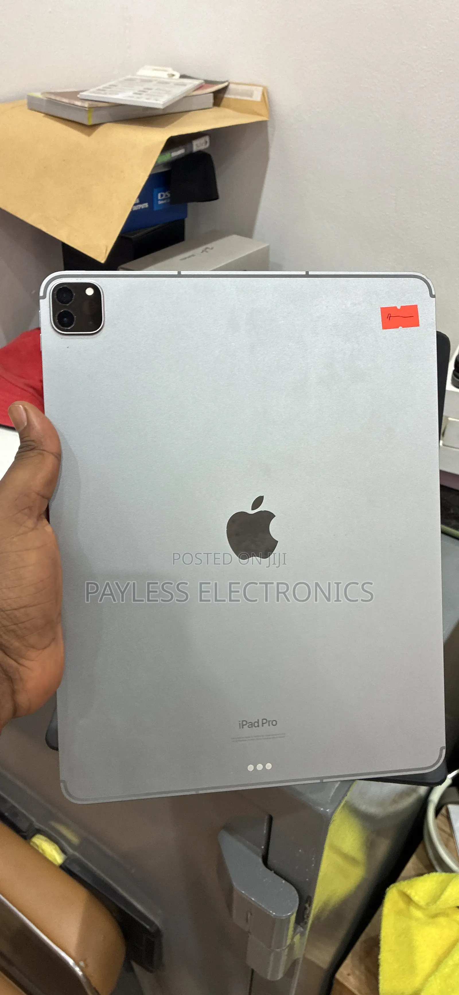 Apple iPad Pro 12.9 (2022) 256 GB
