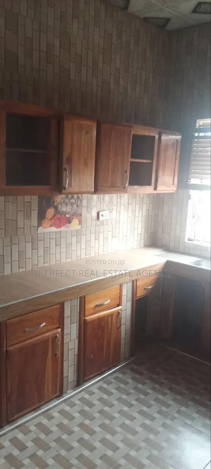 Furnished 4bdrm Apartment in Abuakwa Dkc, Kumasi Metropolitan for rent