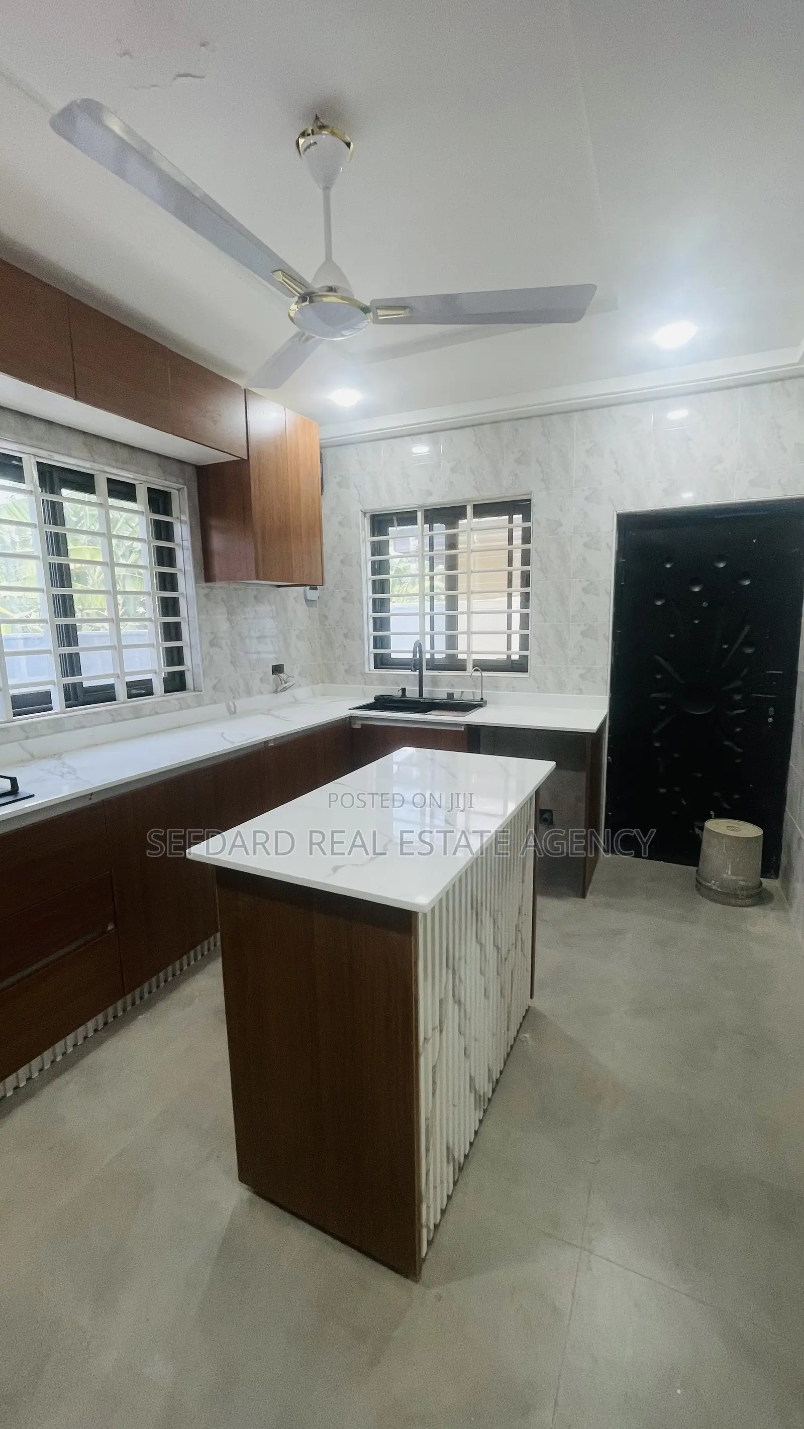 3bdrm House in Ablekuma for sale