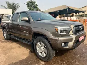 Toyota Tacoma 2014 Brown