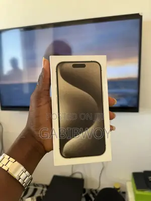New Apple iPhone 15 Pro Max 256 GB Silver