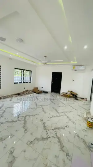 3bdrm Duplex in Ablekuma Amomorle, Pentecost for sale